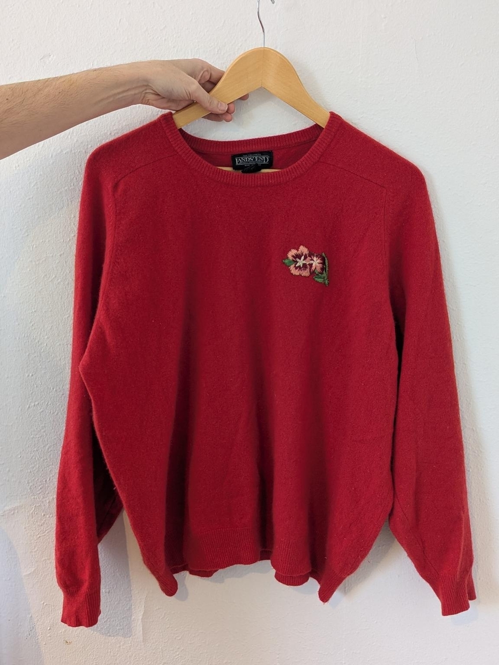 Lands' End Red 100% Cashmere Crewneck Sweater with Floral Embroidery XL 18-20